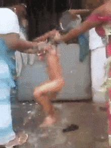 足坛那些燃爆全场的凌空抽射,足坛上不可思议的凌空抽射