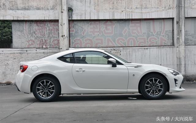 跑车丰田86,丰田86跑车二手车