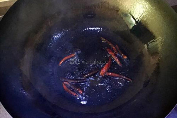 鱼肉怎么做才能不咸又好吃,鱼肉怎么做不腥又嫩