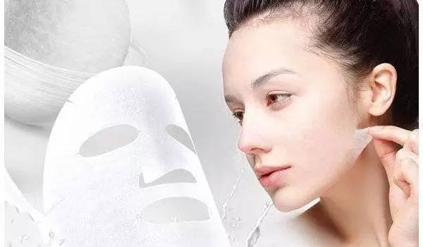 痘痘肌可以敷清洁面膜吗,敷面膜可以消除痘痘吗