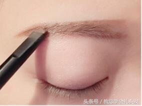 比较显气质的扎发型的教程,特别好看有气质的一款半扎发型