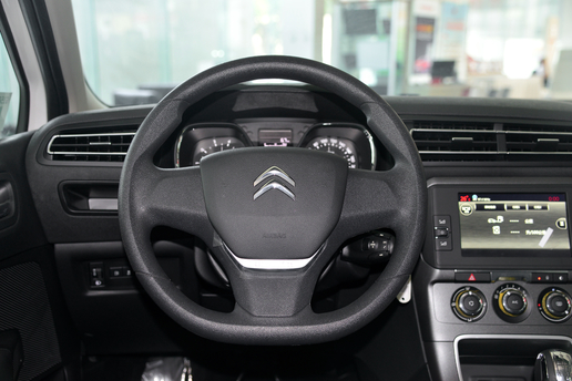 如何全面了解雪铁龙c4世嘉,雪铁龙c4世嘉1.6试驾视频