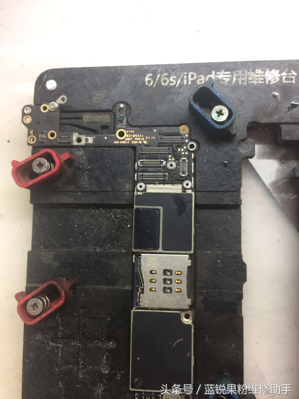 iphone6摔了触控id接触不良怎么办,iphone6摔后不断重启