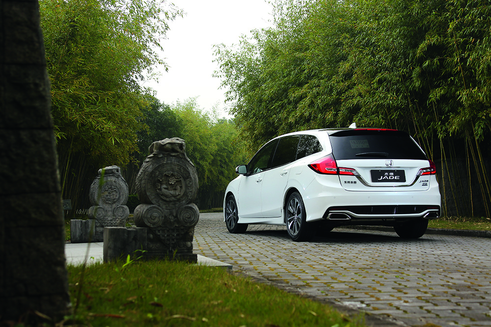 本田杰德试驾视频陈震,老司机试驾本田新杰德