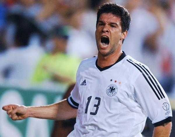 罗马托蒂退役时刻,托蒂退役前进球