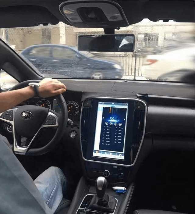 被奥迪设计总监骗了，车展用汉字车标，正式量产却又用BYD车标