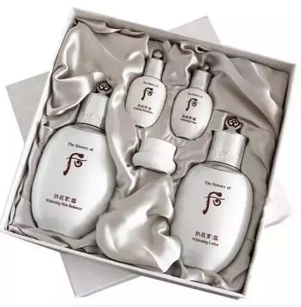 世界上有什么值得买的化妆品,历史上最值得买的化妆品