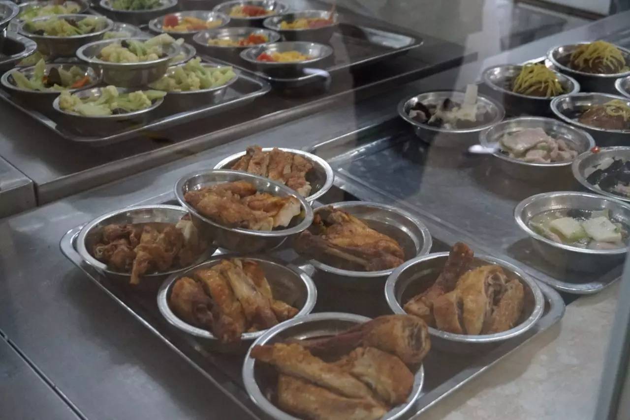 全家天天这里吃，水产都要亲自买，在这里吃饭会不会太有口福？