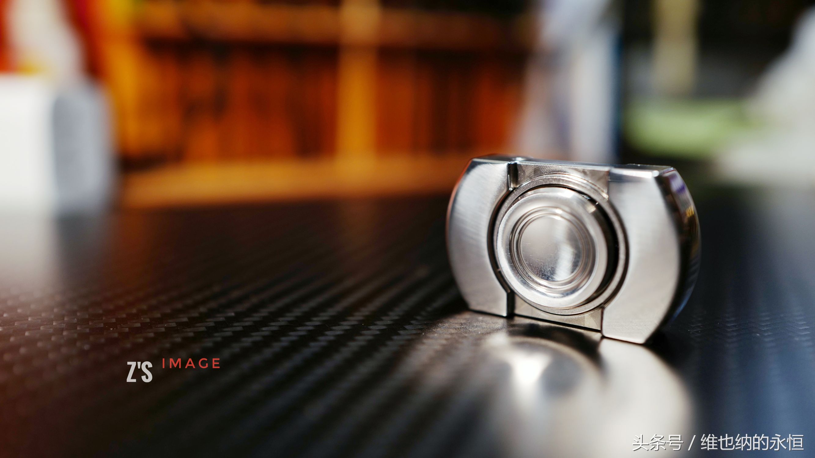 网上最火的指尖陀螺,很火的指尖陀螺球