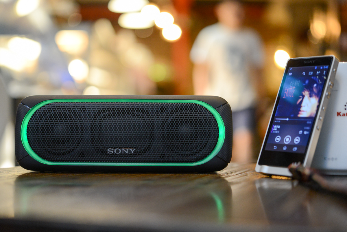 索尼音响srs-xb30,看得见声音的音响