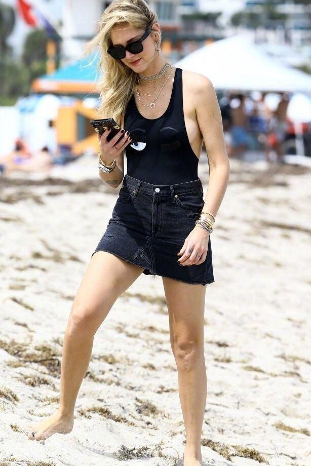 海边泳衣简单又时髦,海边泳衣推荐高颜值连体