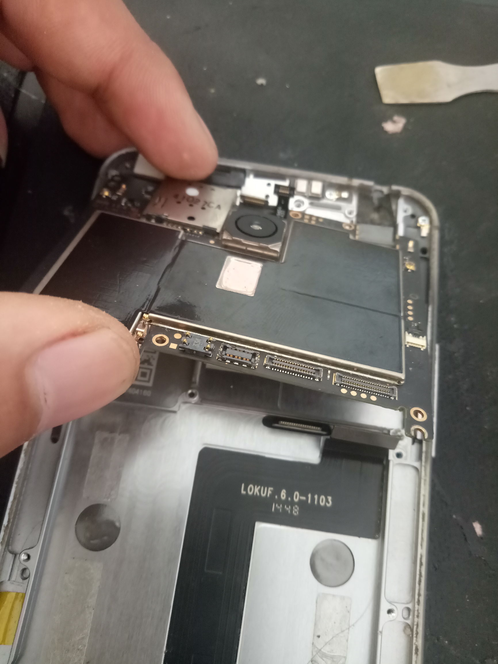 自己在家换屏幕好换么,苹果x换屏幕总成教程