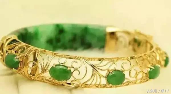 翡翠手镯不小心摔断了,怎样修复翡翠手镯裂纹