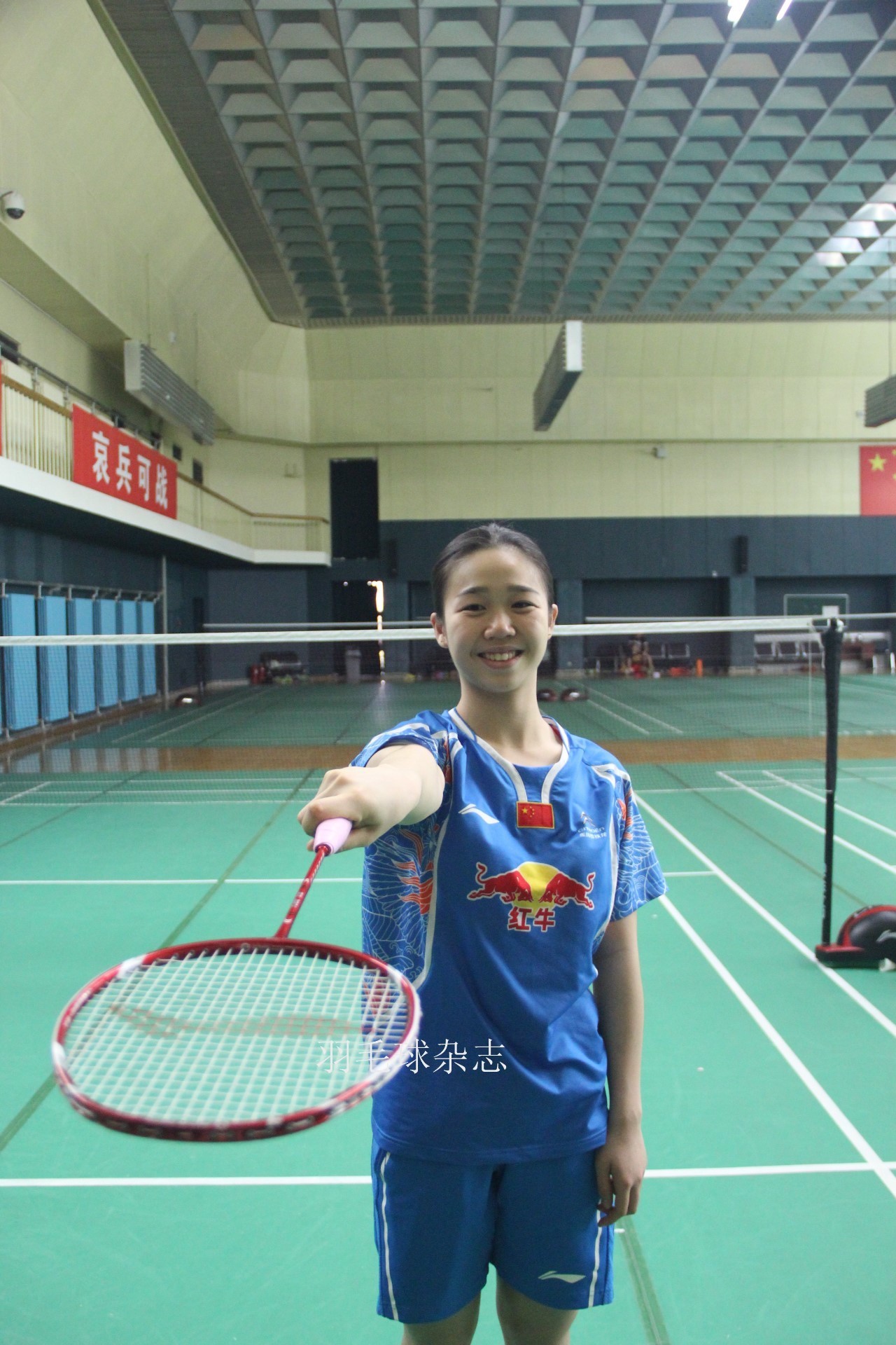 后场高远打不到对面后场,如何提高你后场高远球的质量