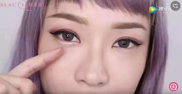 实用通勤眼影推荐哪个颜色,overtake眼影教程通勤