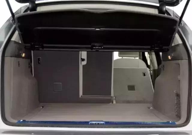 十年车龄的奥迪q5值得买吗,17万公里的奥迪q5还值得购买吗