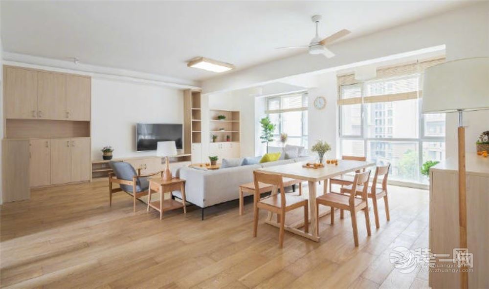 氧气家居！苏州华润橡树湾小区清新环保日系二居设计案例说明