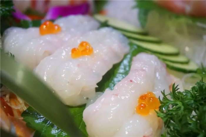 所有的美好都藏在不经意间,日式顶级活造刺身料理等你来寻味!