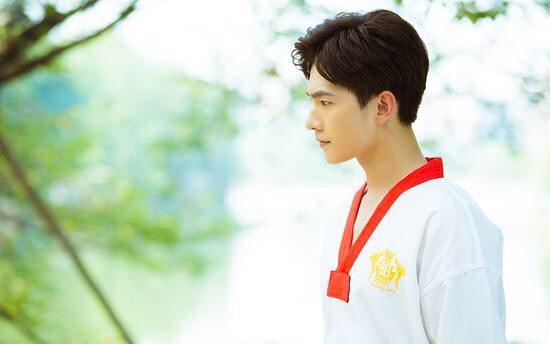 青春泣血,那些年让人感动到心疼的男主角