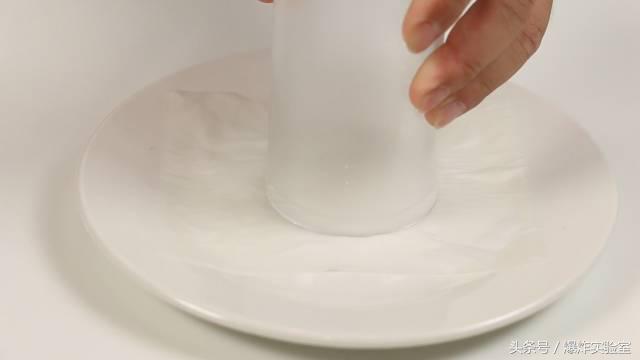 大气压可以顶起多高的水,大气压可以顶起多高水柱