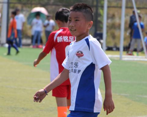 “卡尔美·前方体育杯”青岛青少年足球俱乐部联赛摄影大赛