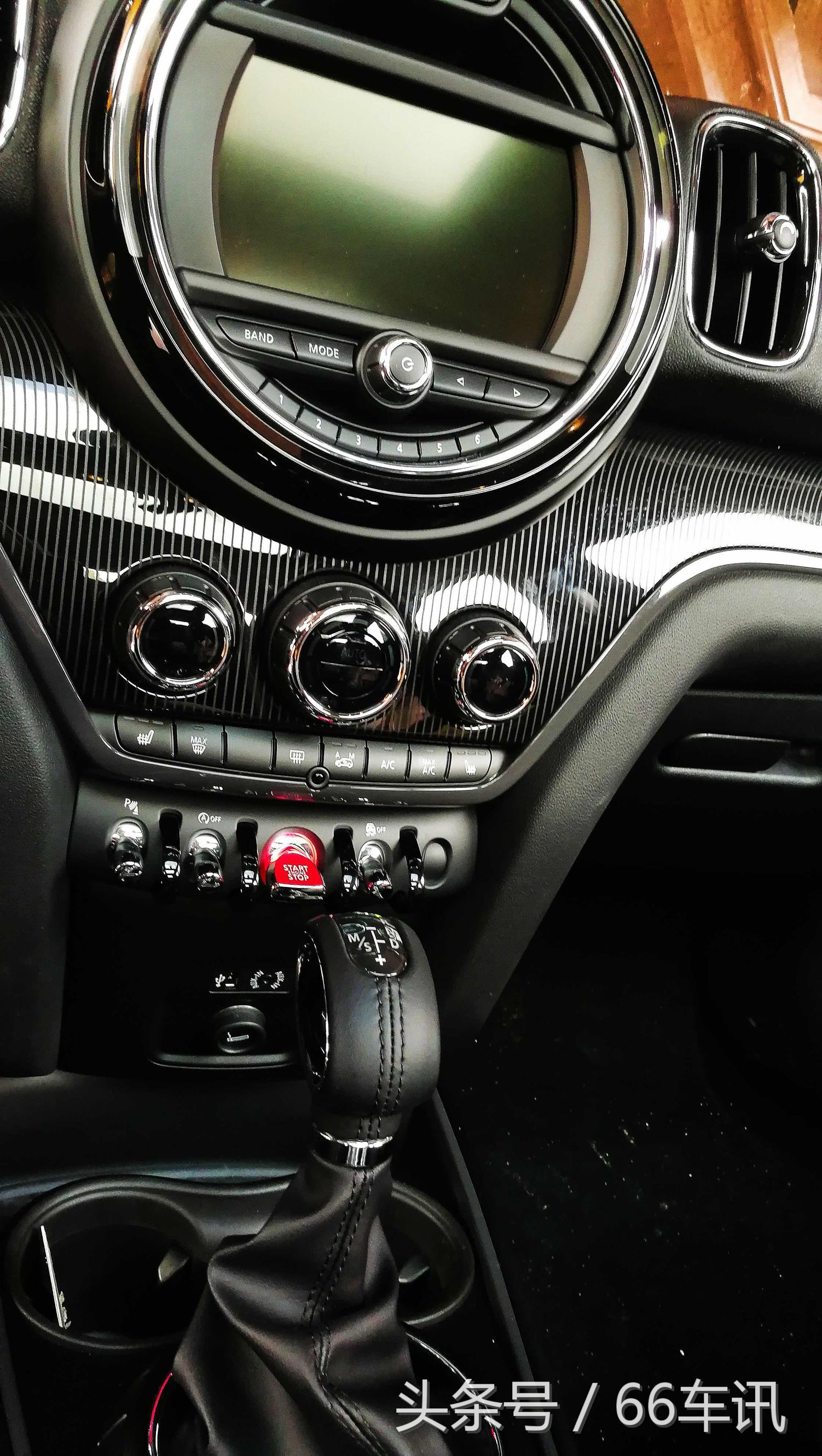 minicountryman鉴赏家和不羁版,minicountryman2.0t四驱测试