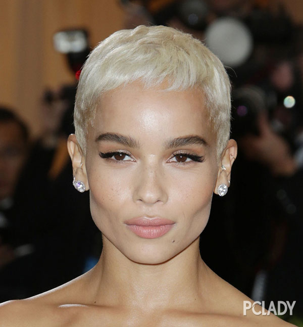 超短发怎么剪不老气,适合普通人剪的超短发