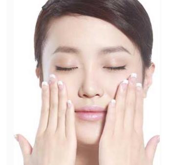 毛孔粗大、皮肤松弛不要怕，这几招还你靓丽肌肤！