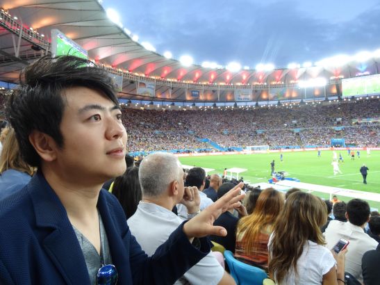 中国十年能超越美国吗,郎朗跟内马尔