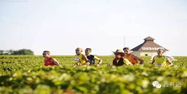 有了这些穿搭让你秒变韩剧女主角,有了这些道具能把自己变得美美哒