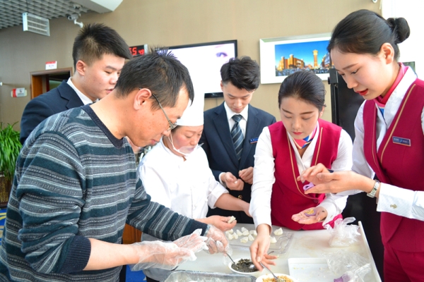 南航北京新春联欢会,新疆南航疆内活动