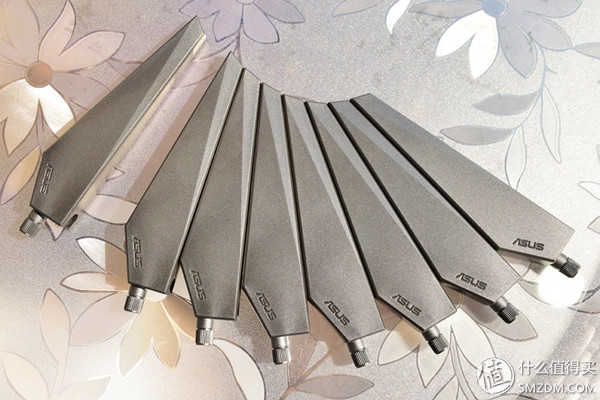 华硕2.5g路由器评测,华硕rt-ac5300路由器体验