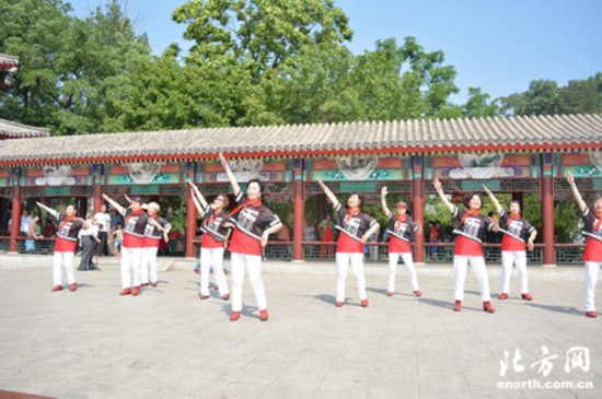 让老人生活幸福安度晚年,让老人的生活更加幸福