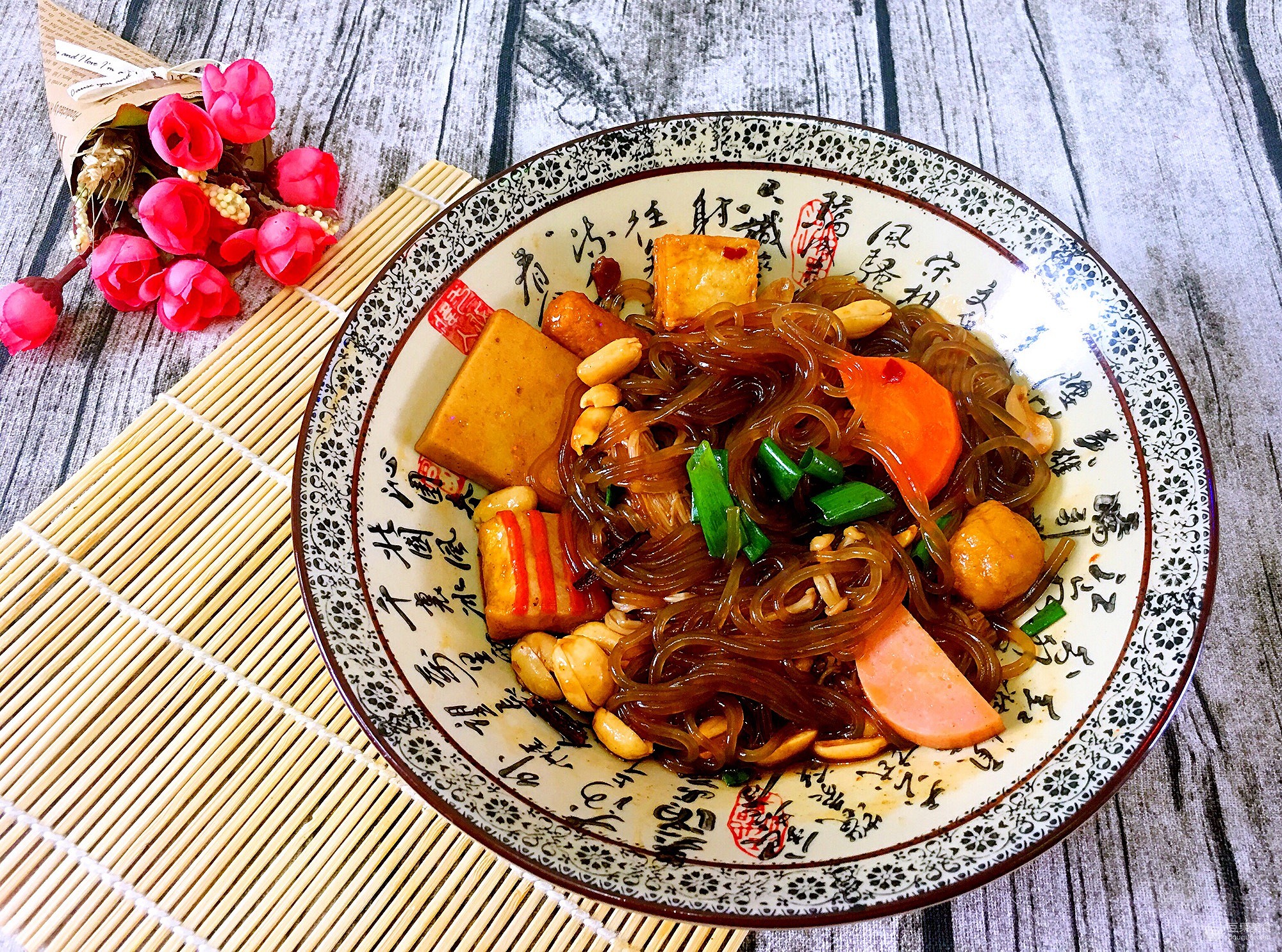 周末来一碗红薯糖水,陶瓷碗蒸红薯粉