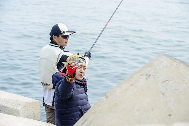 达人映像矶钓发烧友带你体验黑鲷天堂