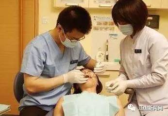 牙齿矫正到底要花多少钱,牙齿整形矫正大概要多少钱