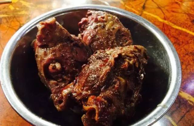 成都兔脑壳,春熙路最好吃的兔脑壳