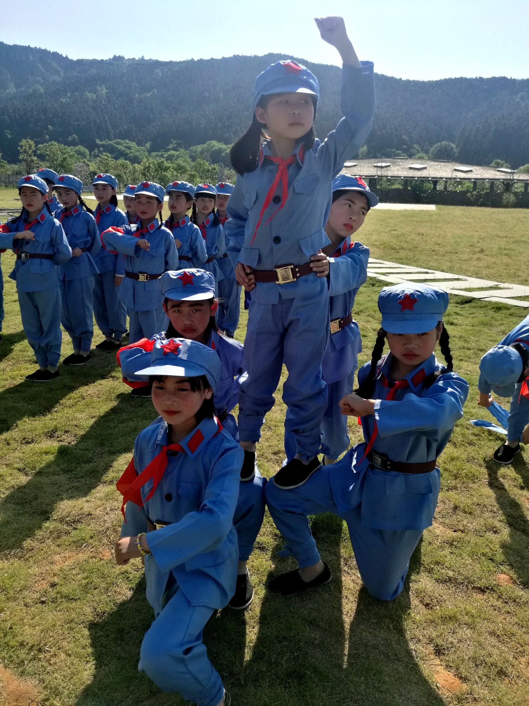 去圣井山，我们来做游戏达人