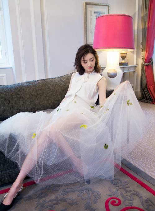 网纱裙没有质感穿着像不像蚊帐,网纱裙穿着不舒服