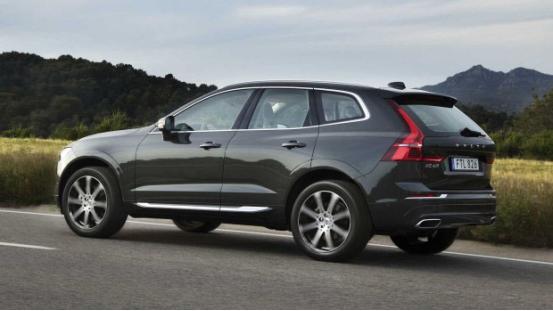 豪华车秒杀bba视频,内饰堪比bba新宝骏rm5简直要逆天