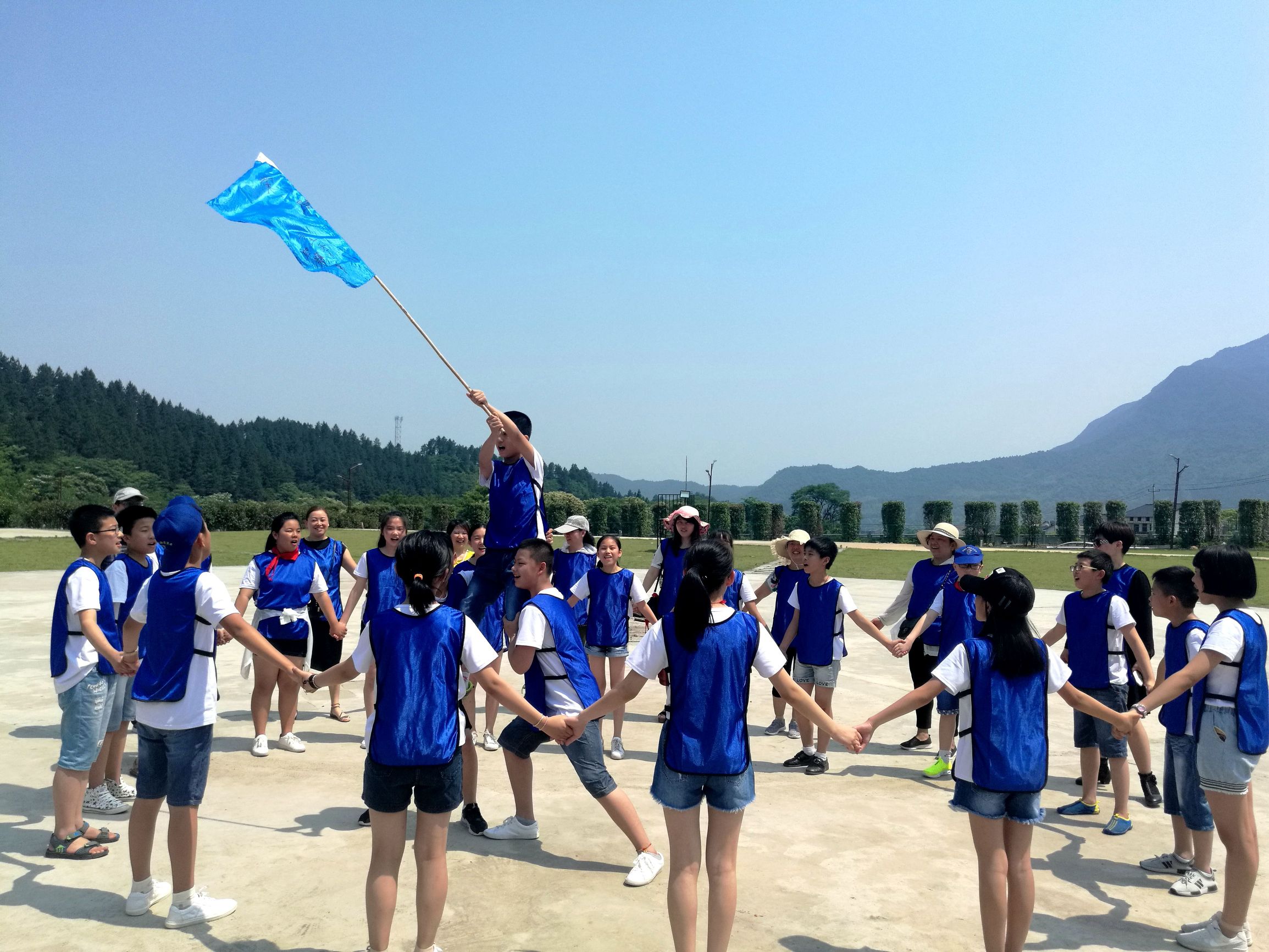 去圣井山，我们来做游戏达人