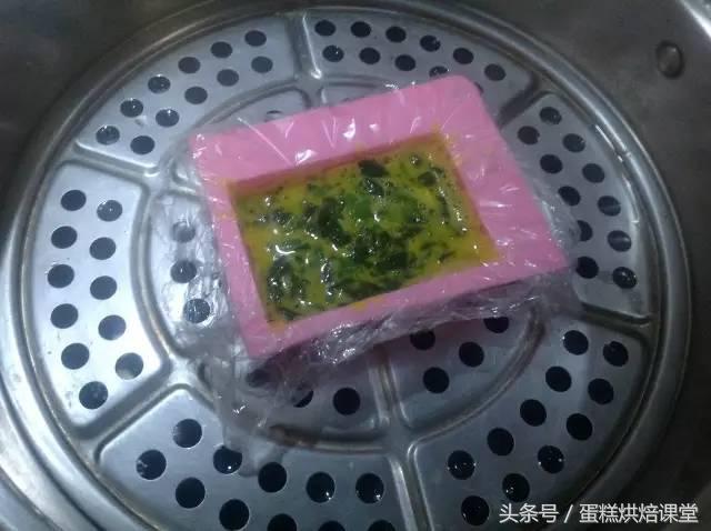好吃又美味的鸡蛋糕怎么做,简单营养好吃的鸡蛋糕制作完成