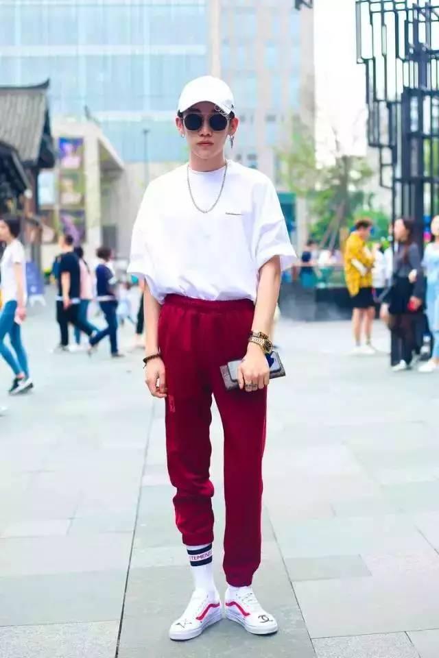 閫傚悎鍑虹敺濡嗙殑鍙ｇ孩鑹插彿,濂崇敓鍖栫敺濡嗛渶瑕佺殑鍙ｇ孩鑹插彿