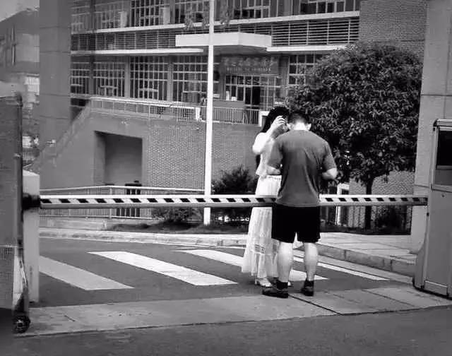 军装的一些特点,军服功能