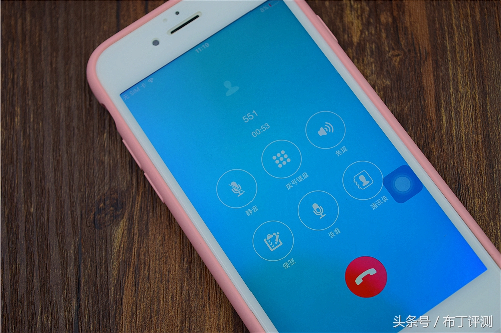 怎么使苹果手机变为双卡双待手机,只要一个按钮手机就可以变成128g