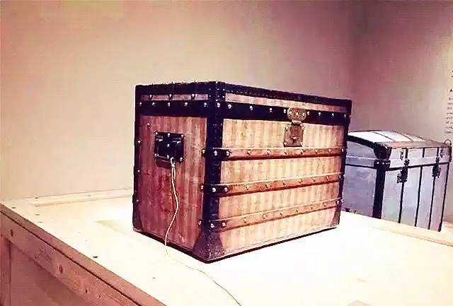 lv个性化定制产品是什么意思,lv个性化定制包包