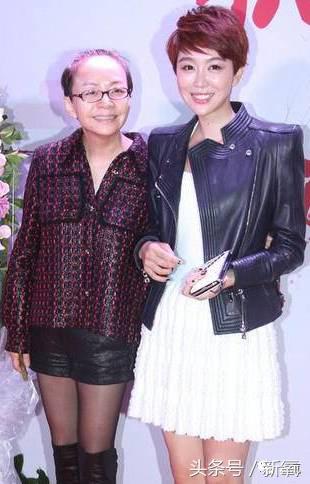 杨幂发际线还会回归吗,杨幂发际线秃到后脑勺