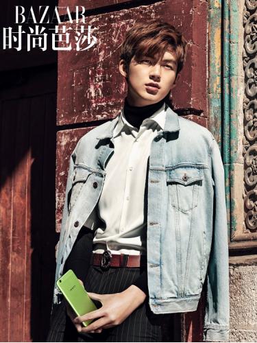 手机配什么材质的手机壳好,手机配透明手机壳好看吗