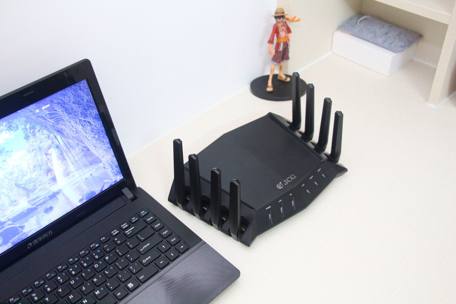 超强增益天线,高增益八通道天线