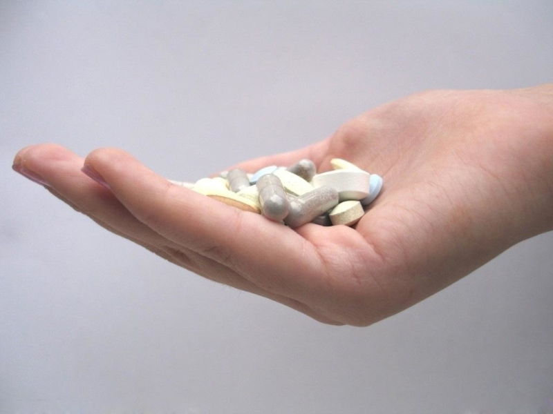 胎盘如果不自动流出,医生会怎么办?这个过程比生孩子更痛苦!